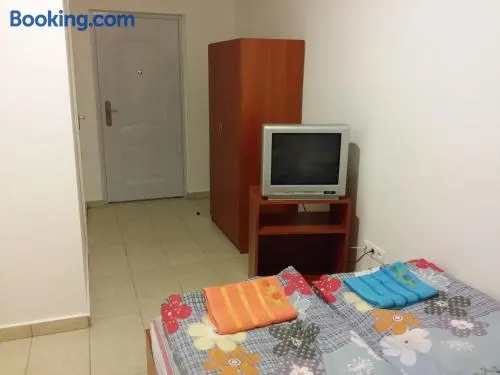M+D Hotel - Image 1