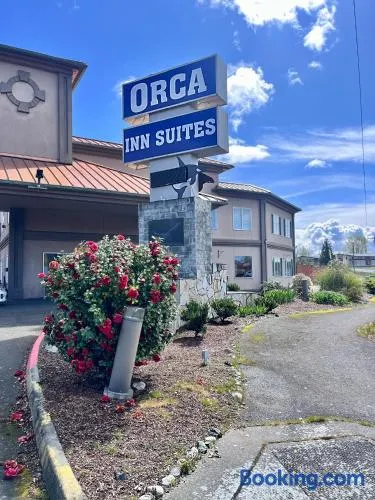 Orca Inn Suites - Image 1