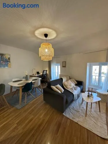 JFK13 Suite Cocoon Hypercentre Fibre et vue Sancy - Image 1