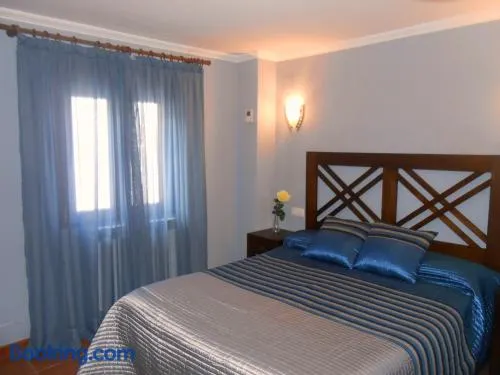 Casa Navarrete - Image 1