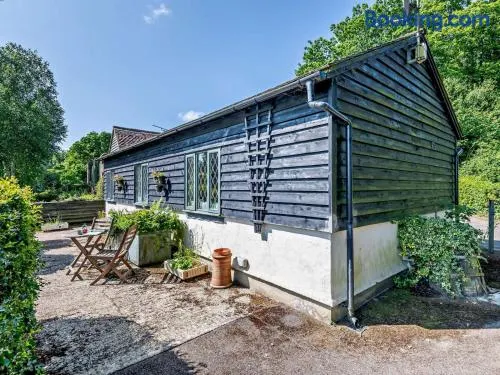 1 Bed in Tunbridge Wells oc-79180 - Image 1