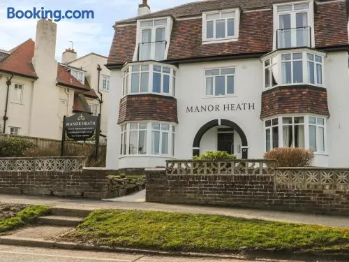 Manor Heath Apartment 2 - Image 1