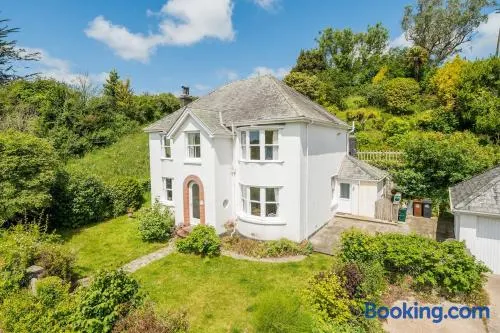 Spacious Detached Countryside Home that Sleeps 11 - Image 1