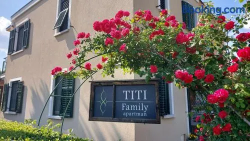 Titi Family Apartman - Image 1