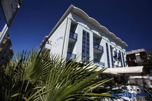 Hotel Gardenia - Image 1