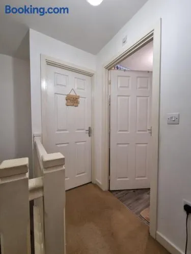 Desborough home for short term rent - Image 1