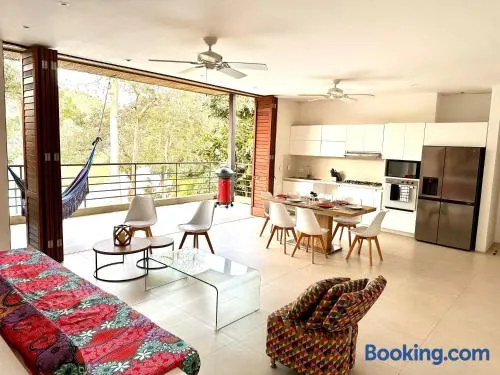 Hermosa Villa en Mesa de Yeguas - Image 1