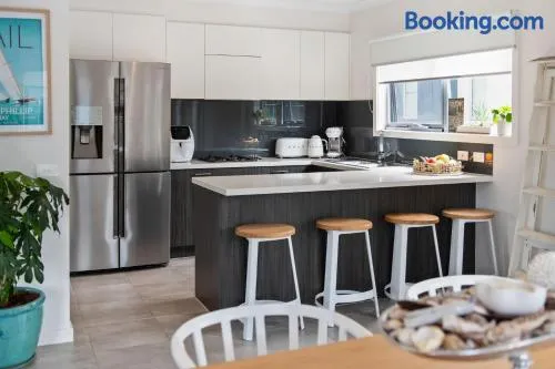 Martha Cove Retreat - Image 1