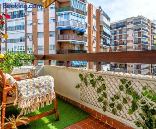 Sunterrace Loft-Triana's Star, 10' from city center! - Image 1