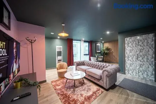 Prime Sheffield Apartments - Image 1