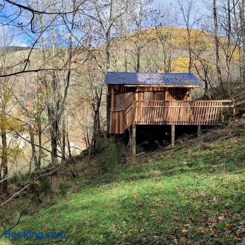 Cabane octogone sauvage - Octogonia, Ardèche - Image 1