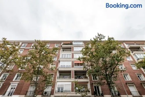 Dobo Madrid Orense - Image 1