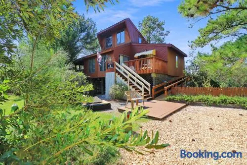 Admiral Benbow - contemporary home with shared boat ramp - Image 1