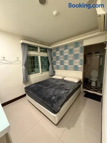 Peacock hotel - Image 1