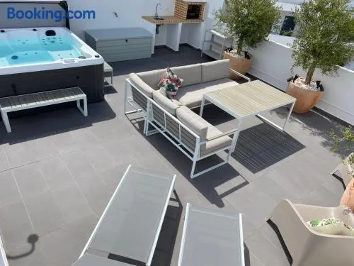 Luxury Two Bedroom Apartment with Private Roof Terrace and Hot Tub - Image 1