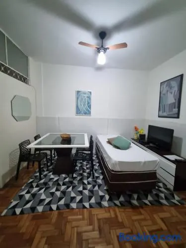 Comodidade e Segurança no Centro - Image 1