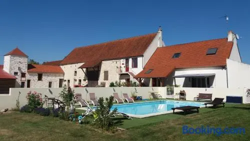 La Maison Rouge Ladoix - Proche Beaune - Image 1