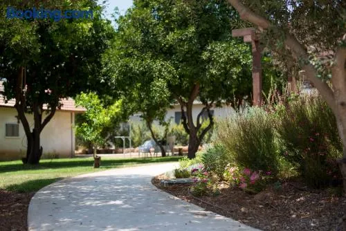Kurlender Guest House - Image 1