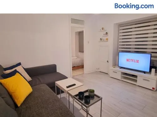 Wembley Stadium Luxury Apartment - Image 1