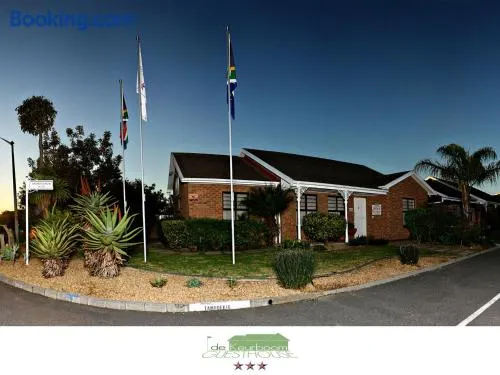 De Keurboom Guesthouse - Image 1