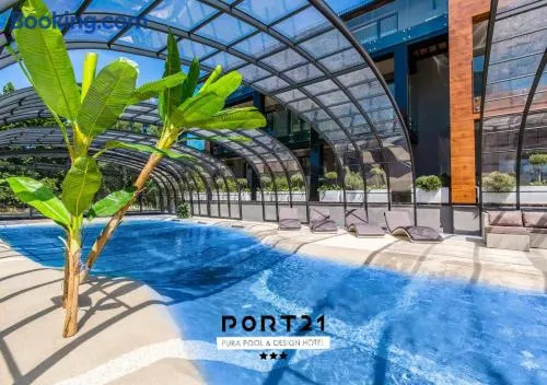 Hotel Port 21 Pura Pool & Design - Adults Only - Image 1