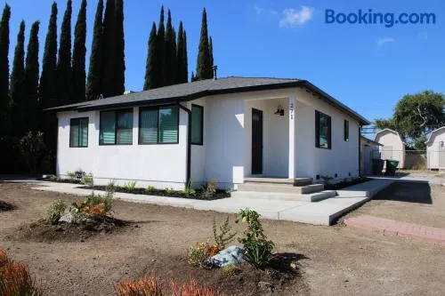 Newly Renovated La Habra 3bed 2 Bath - Image 1