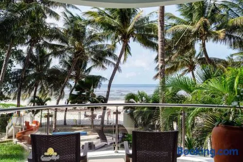 Rosy Sea Front Beach Condo - Image 1