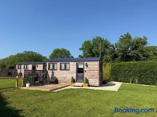 Cotswold Country Retreats - Image 1