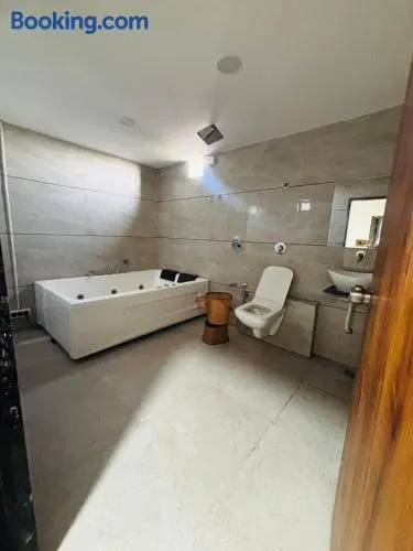 Hotel Mb Prime - Image 1