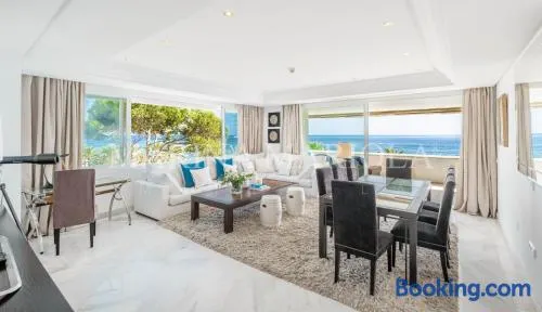 Marina Mariola Marbella - Image 1