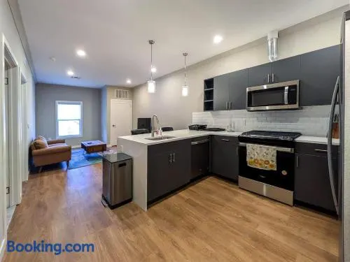 224 Brand New 1 Bedroom 1 Bath 1 Kitchen 1 Liv - Image 1
