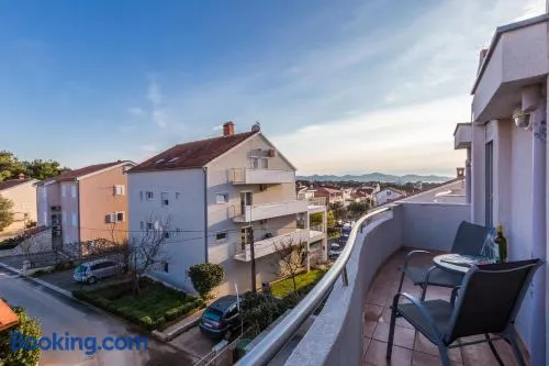 Apartments Charming - Image 1