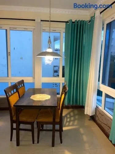 Sunrise Apartments - Image 1