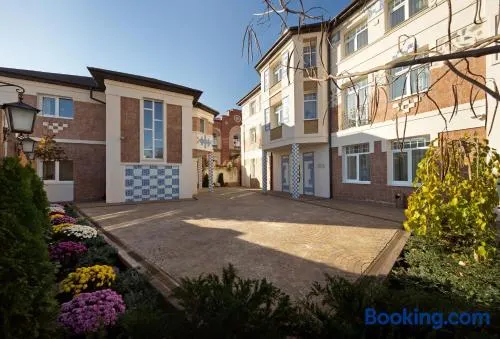 De Gaulle Boutique Hotel - Image 1
