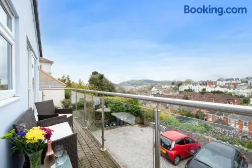 2 Bed in Teignmouth oc-bchyvi - Image 1