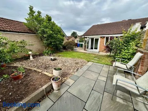 Cosy bungalow Branton Doncaster near Yorkshire wildlife park and doncaster centre - Image 1