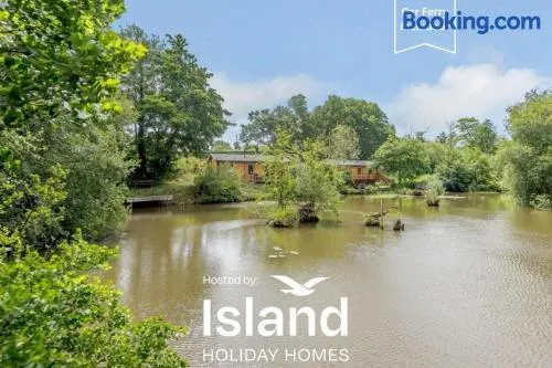 Hobbits Landing - Image 1