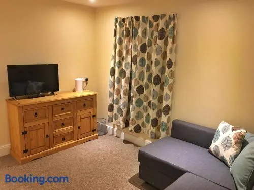 Camelot Seafront Hotel - Image 1
