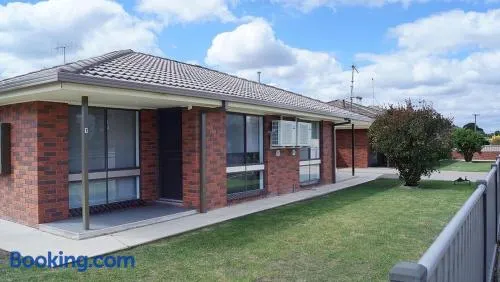 Maude St Apartments - Image 1