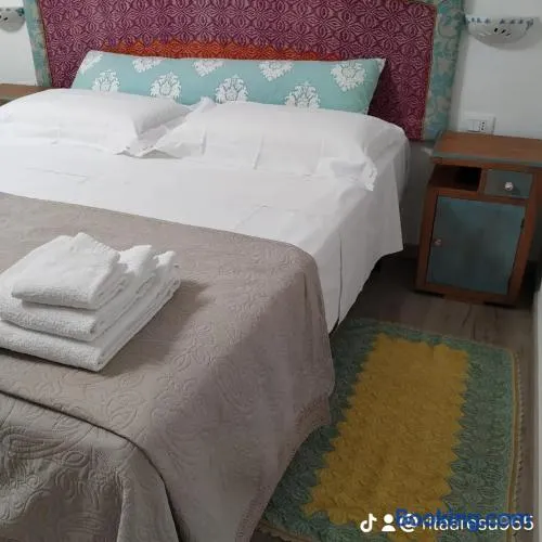 B&B SA CROBE - Image 1