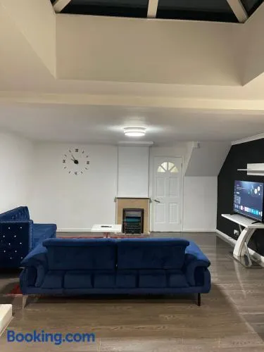 Elites Apartment - Image 1
