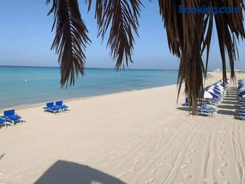 Bilocale vista spiaggia 10 metri dal mare - Image 1