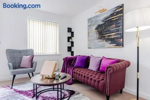 3 bedroom Swanley house - Image 1