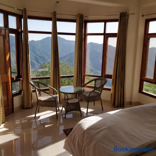 Pranav Homes - An idyllic abode with a picturesque view - Image 1