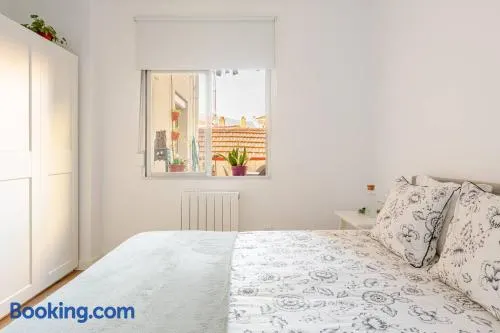 Habitación privada en el centro de Bilbao - Image 1
