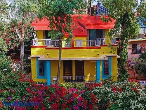 Private Garden Bungalow, Main Road Connected - Om Bungalow, Happy Stay, Mahabaleshwar - Image 1