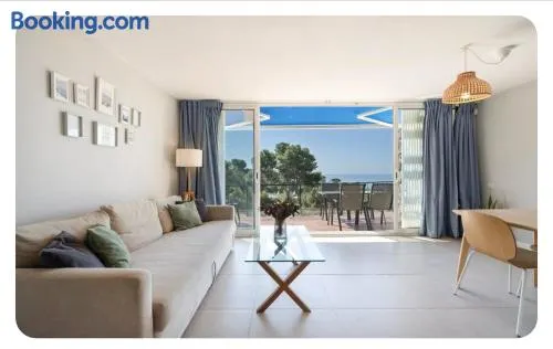 SunAndBed Punta del Cavall - Image 1
