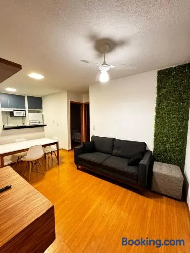 Apto 2 quartos com piscina e portaria 24h - Image 1