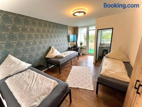 RentApart`s Nürnberg 4Room Apartment - Image 1