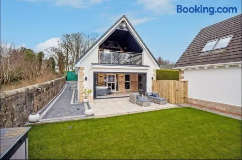 Little Gleddoch - Image 1